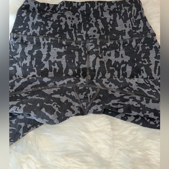 NWOT Lululemon Wunder Under High Rise Leggings - Picture 3 of 5